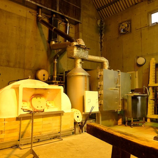 りんごのインクポットができるまで・その２ - 八文字屋OnlineStore