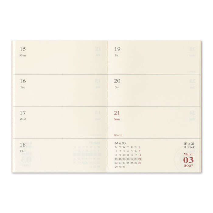 TRAVELER’S notebook 2027 Weekly (Passport Size)