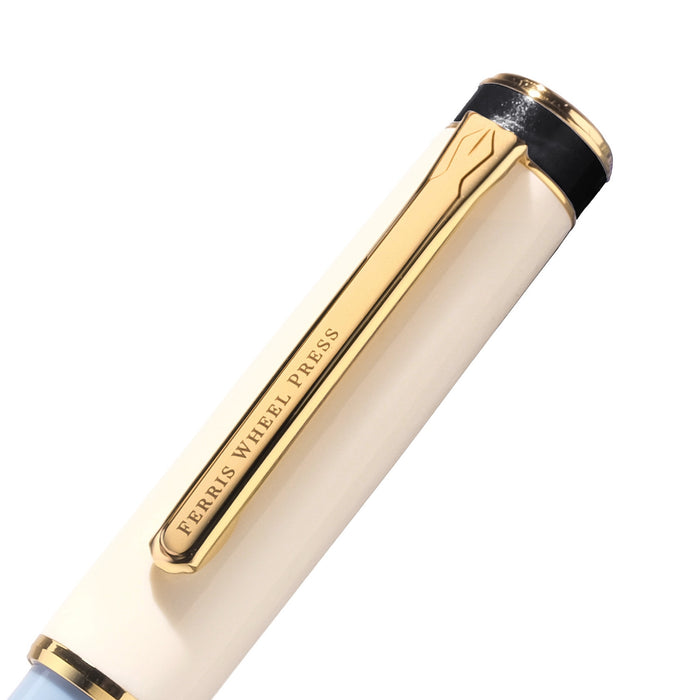 The Masque Fountain Pen and 3x10ml Ink Set - Light Blue