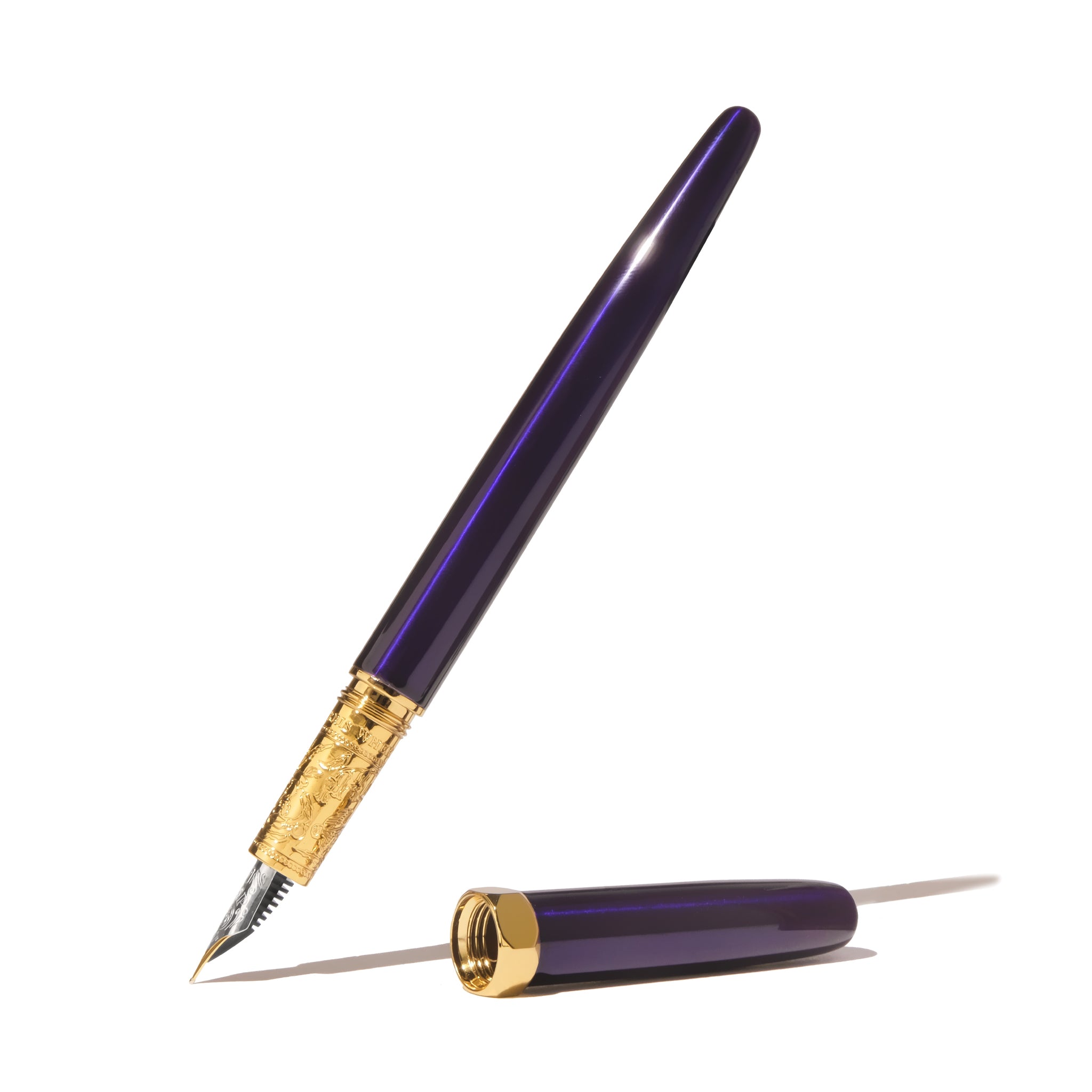 美品 CHAUMET ショーメ 万年筆 筆記具 ペン先 18K 白蝶貝 ネイビー 美品 CHAUMET ショーメ 万年筆 筆記具 ペン先 18K 白蝶貝